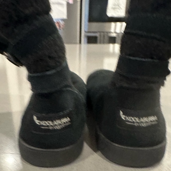 Ugg Koolaburra Leather Double Gold Buckle Fleece Lined Pull On Boots - Picture 4 of 7